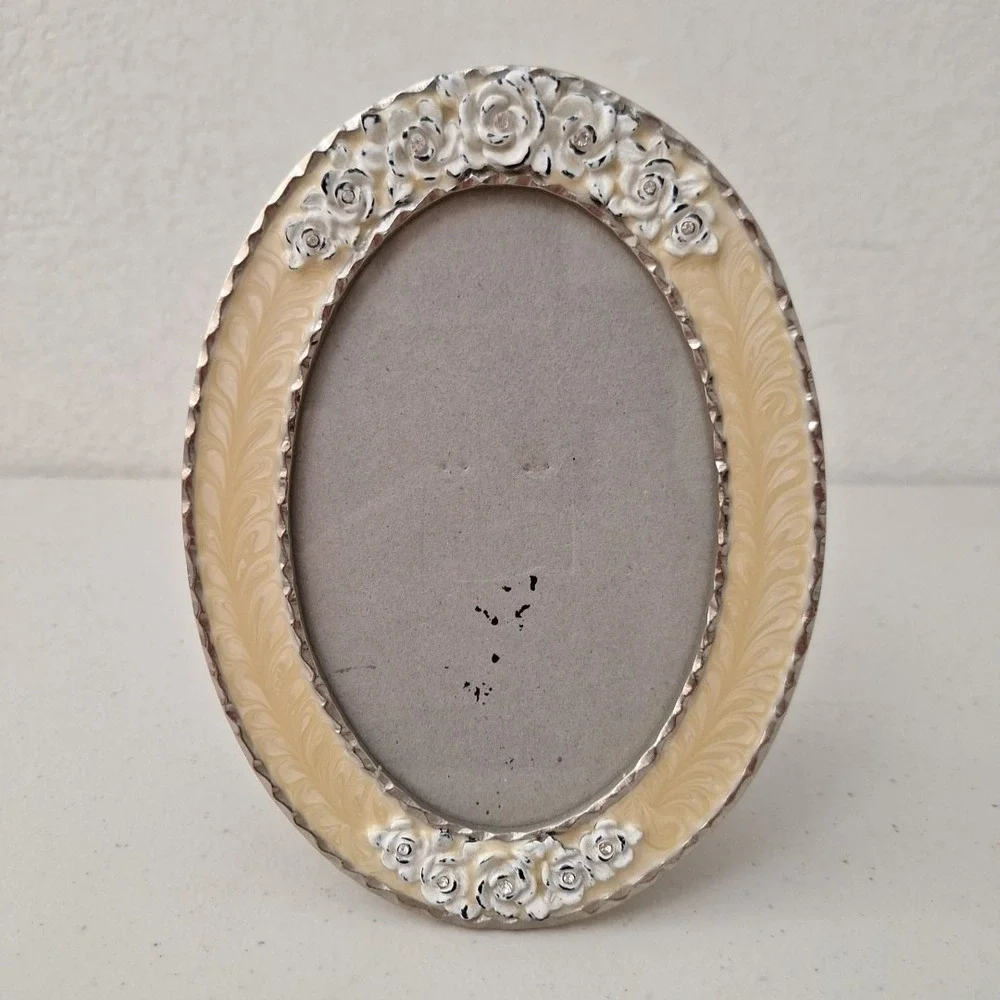 Vintage Ornate MCM 7.7